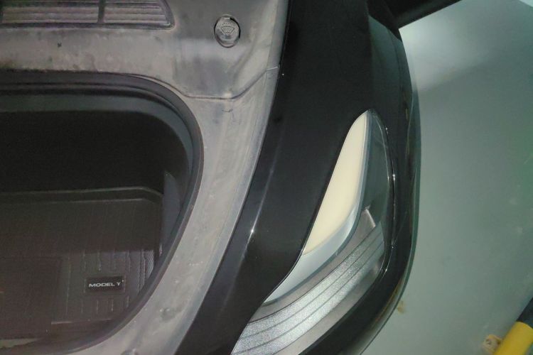 Tesla Model Y 2023 #23 Tesla Model Y 2023 car image #23