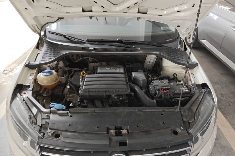 Volkswagen Santana 2019 car image #22