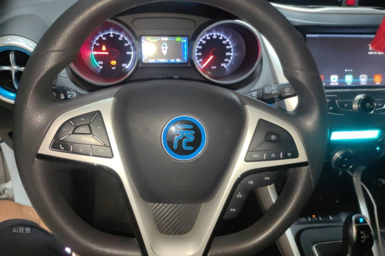 BYD Yuan New Energy 2018 car image #12