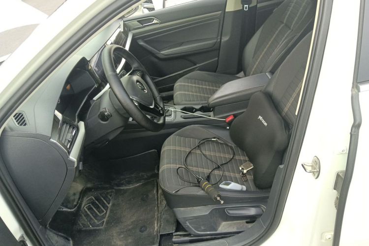 Volkswagen Lavida 2021 car image #15