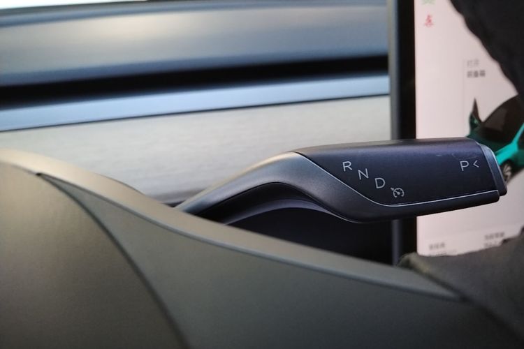 Tesla Model 3 2020 #14 Tesla Model 3 2020 car image #14