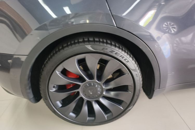Tesla Model Y 2022 #10 Tesla Model Y 2022 car image #10