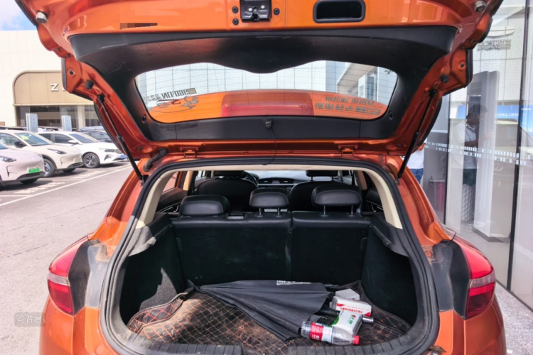 GEELY Emgrand GS 2017 car image #21