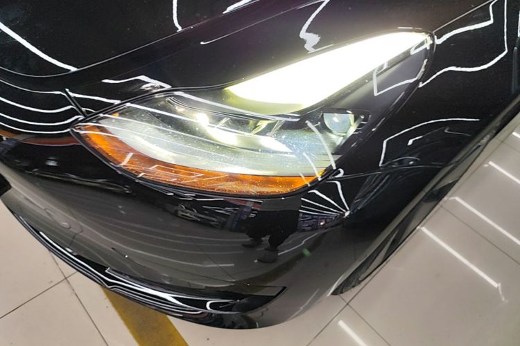 Tesla Model 3 2021 immagine di auto #27