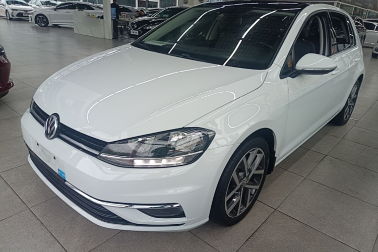 Volkswagen Golf 2020 #2 Volkswagen Golf 2020 car image #2