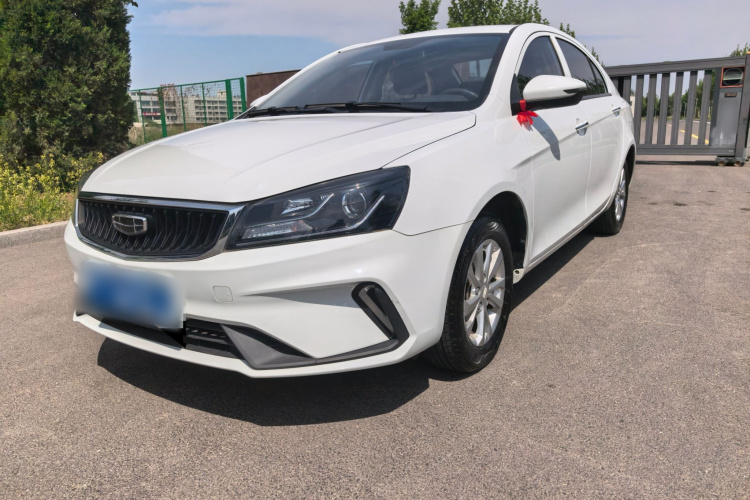 GEELY Emgrand 2021 car image #2