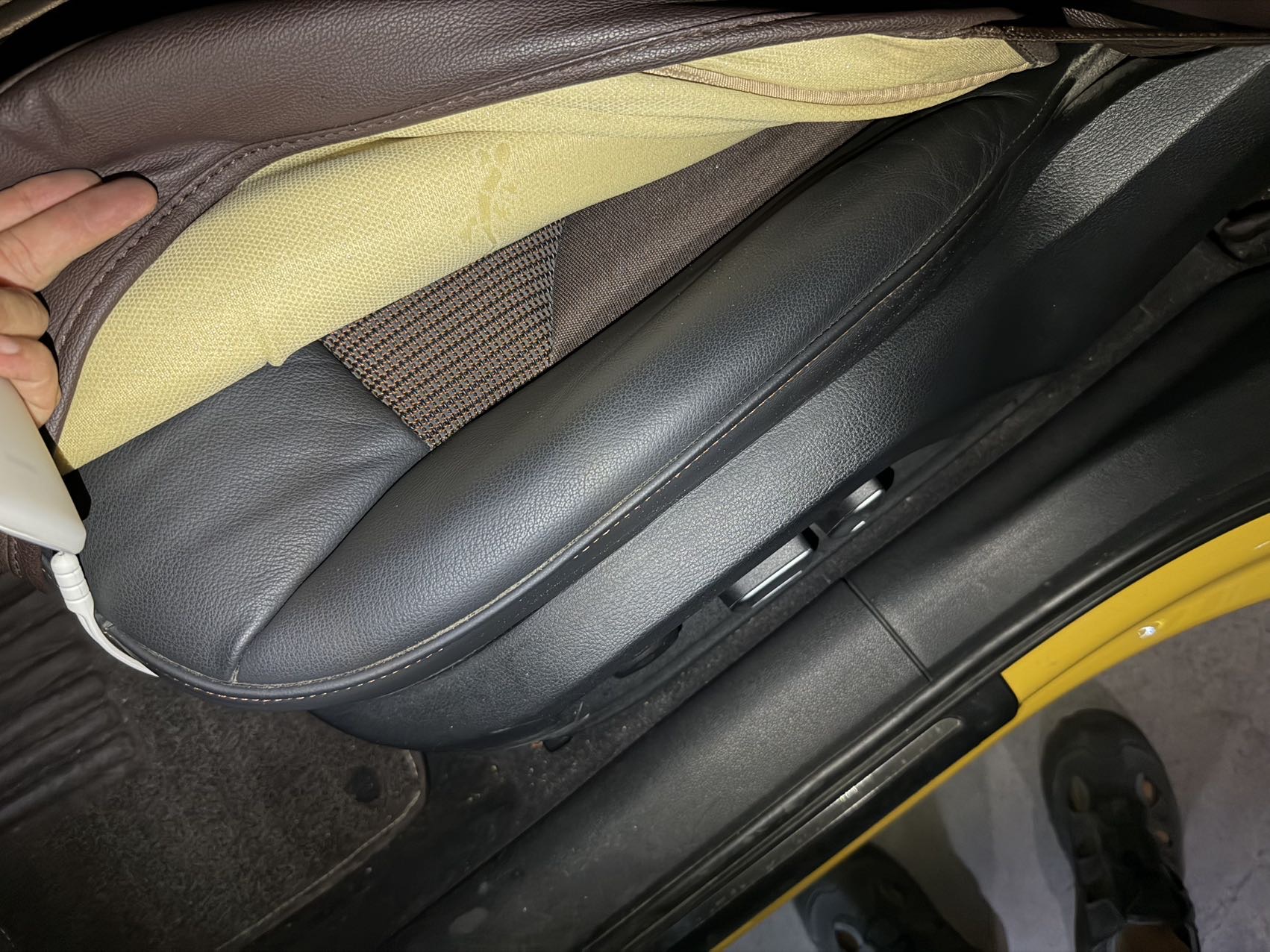 Audi Q3 2016 car image #20