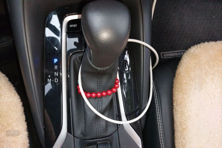 Toyota Corolla 2021 car image #16