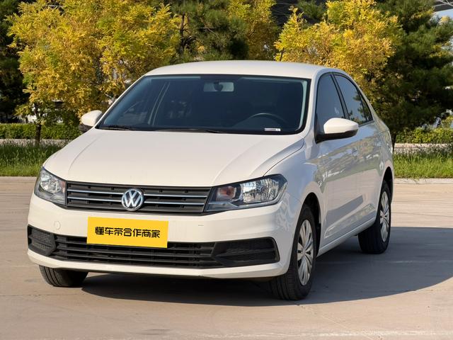 Volkswagen Santana 2022 car image #11