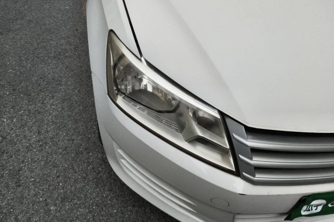 Volkswagen Santana 2014 car image #7