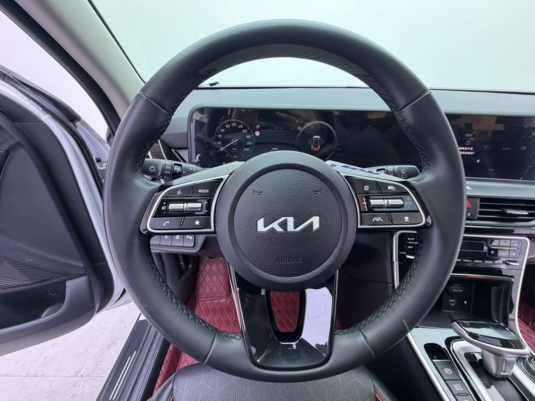 Kia Seltos 2023 #10 Kia Seltos 2023 image de voiture #10