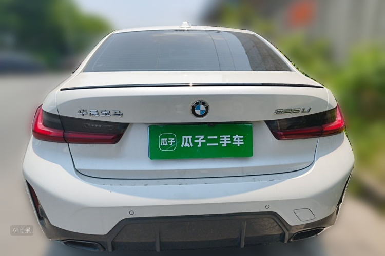 BMW 3 Series 2023 #6 BMW 3 Series 2023 car image #6