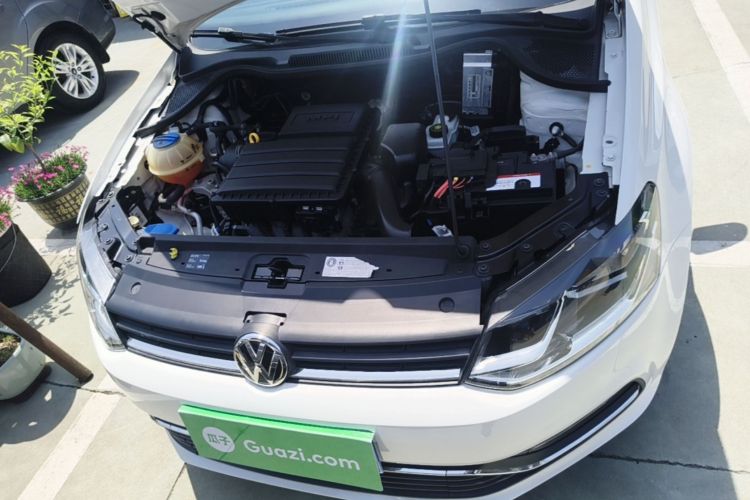 Volkswagen Polo 2016 car image #20