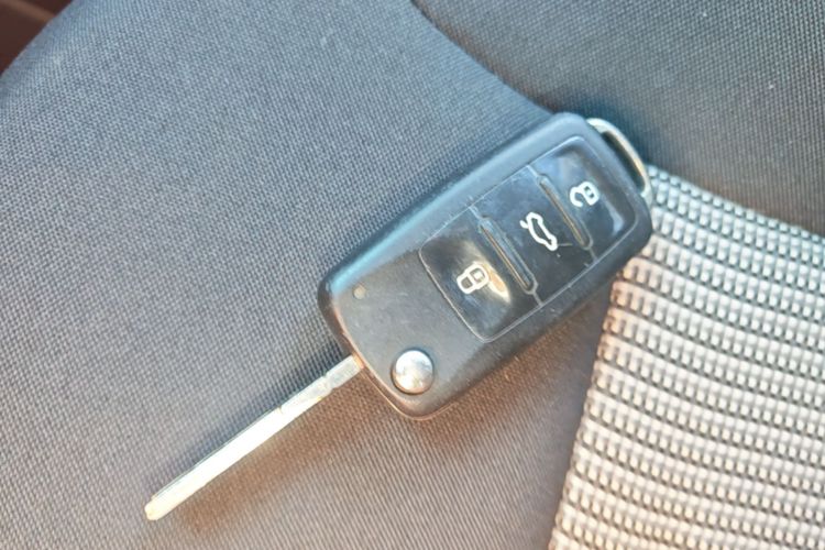 Volkswagen Polo 2019 car image #9