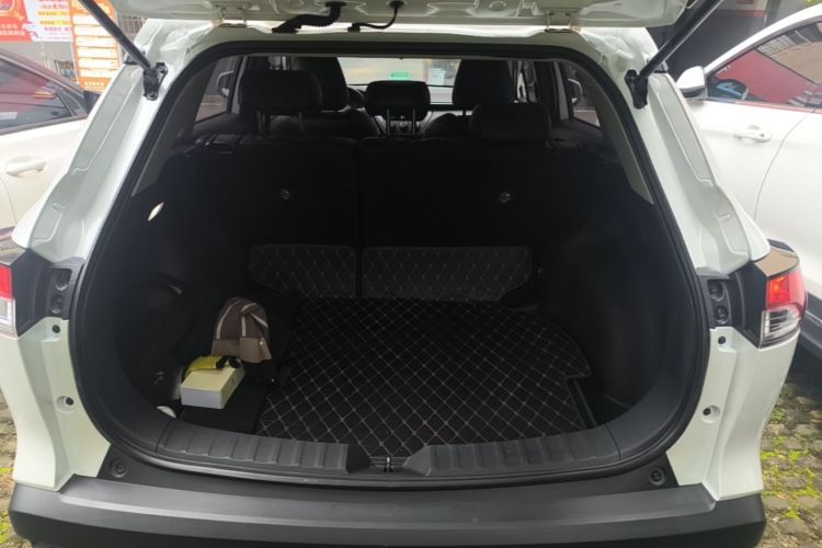 Toyota Corolla Cross 2023 immagine di auto #19