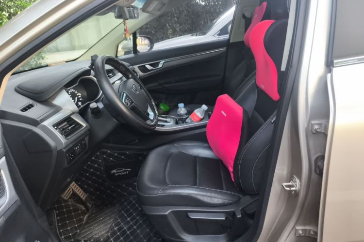 GEELY Emgrand GS 2019 #15 GEELY Emgrand GS 2019 car image #15