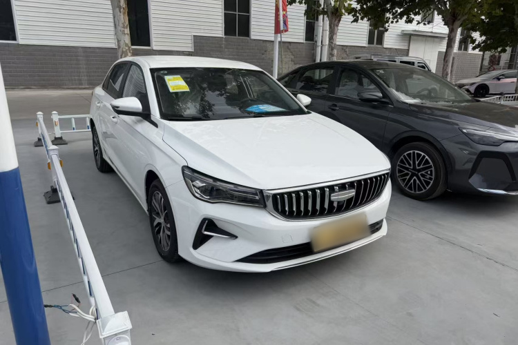 GEELY Emgrand 2025 car image #4