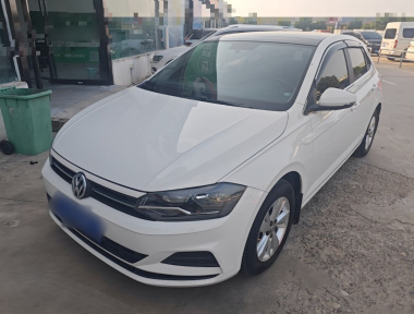 Volkswagen Polo 2021 car image 