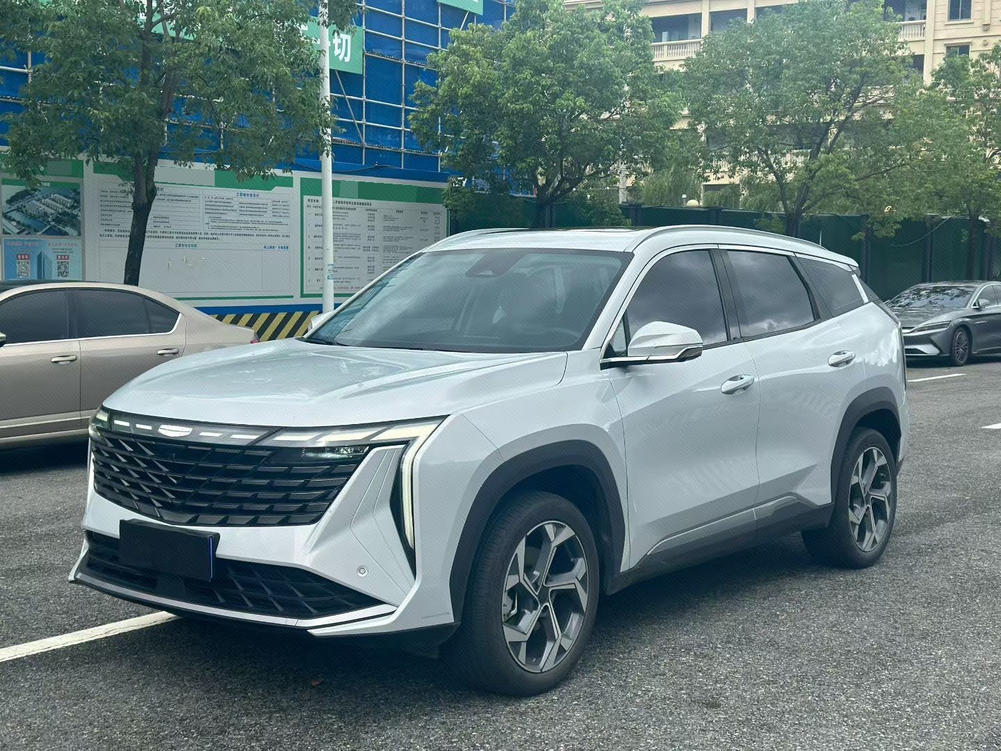 GEELY Boyue L 2024 GEELY Boyue L 2024 car image