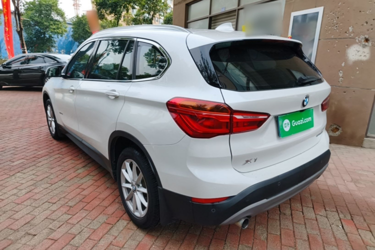BMW X1 2018 #5 BMW X1 2018 car image #5