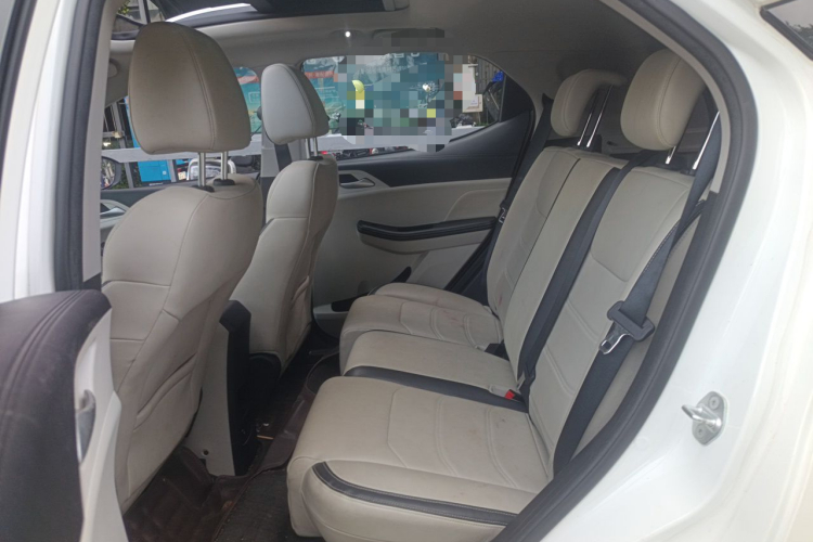 BYD Yuan Pro 2022 صورة سيارة #10