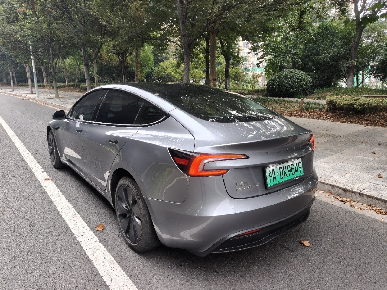 Tesla Model 3 2025 #6 Tesla Model 3 2025 car image #6