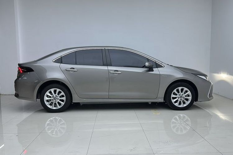 Toyota Corolla 2023 #5 Toyota Corolla 2023 صورة سيارة #5