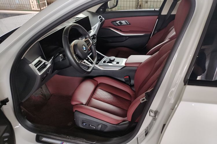 BMW 3 Series 2024 #15 BMW 3 Series 2024 car image #15