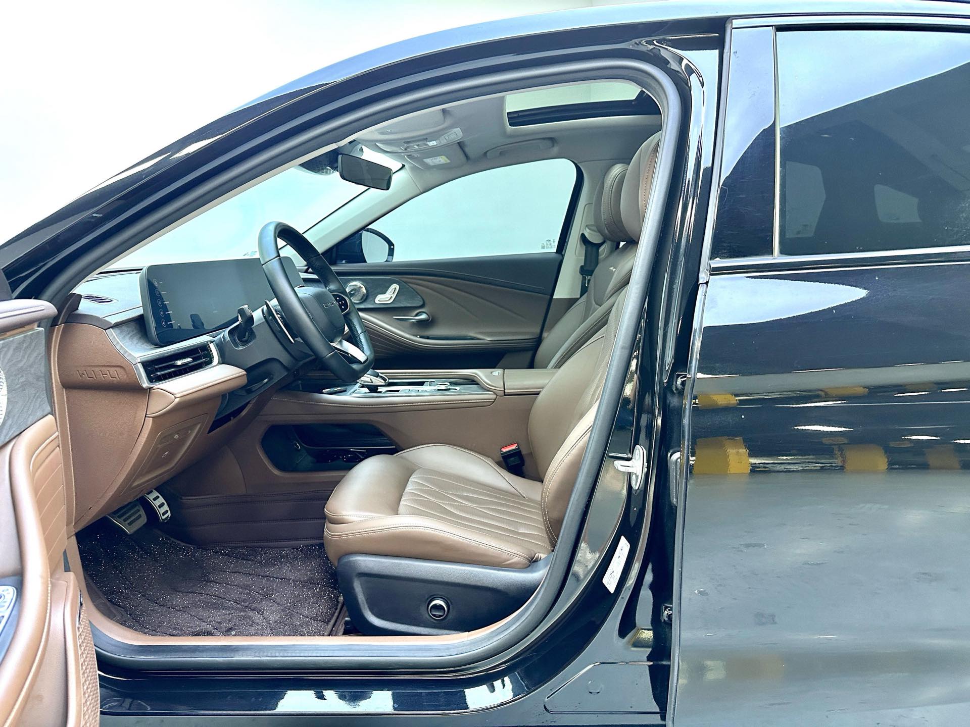 Chery Arrizo 8 2025 car image #3