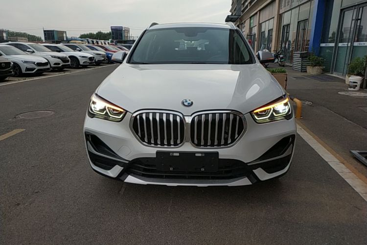 BMW X1 2022 car image #3
