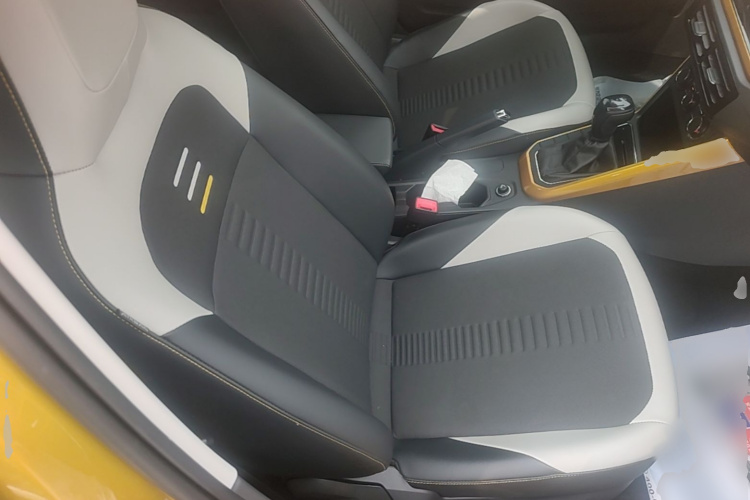 Volkswagen Polo 2019 #24 Volkswagen Polo 2019 car image #24