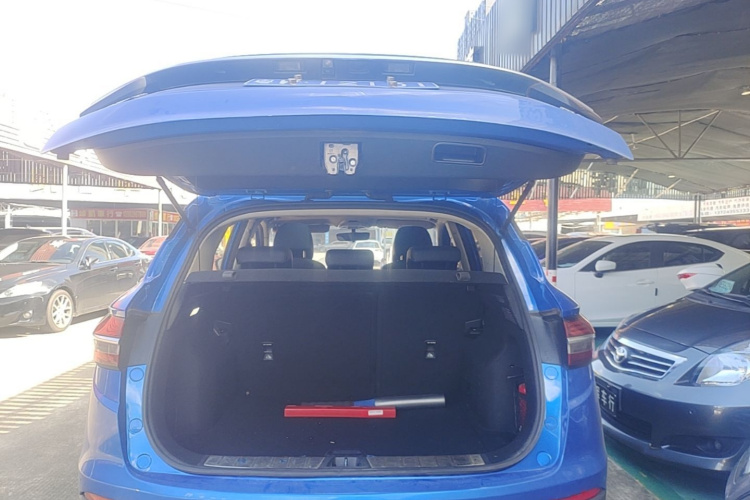 GEELY Coolray 2018 immagine di auto #21