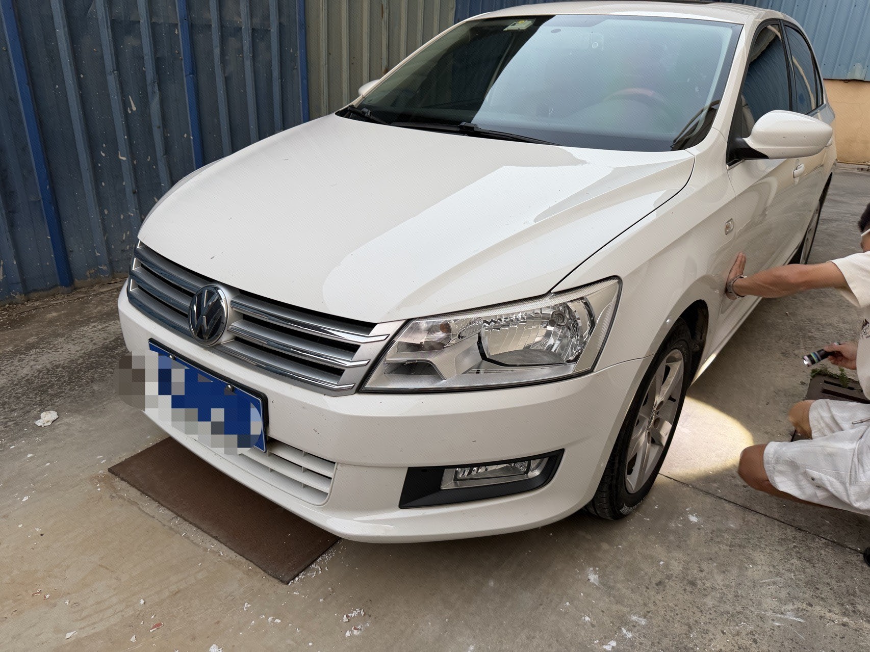 2016 2016 car image