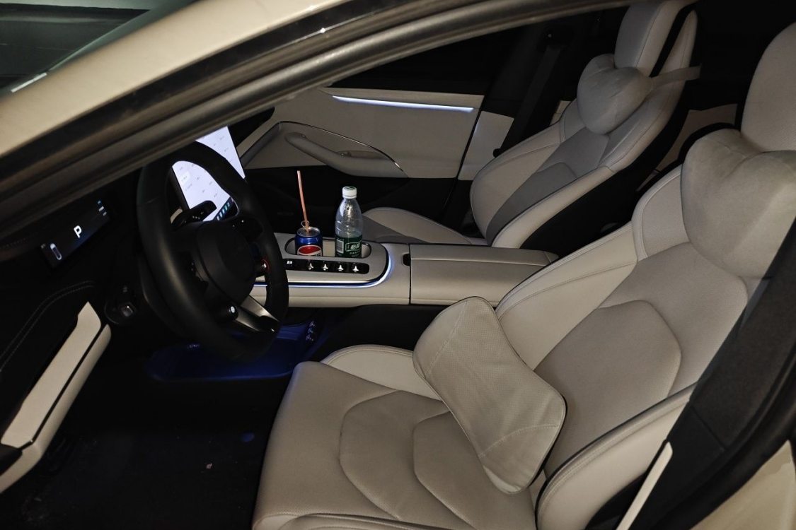 MI SU7 2024 car image #19
