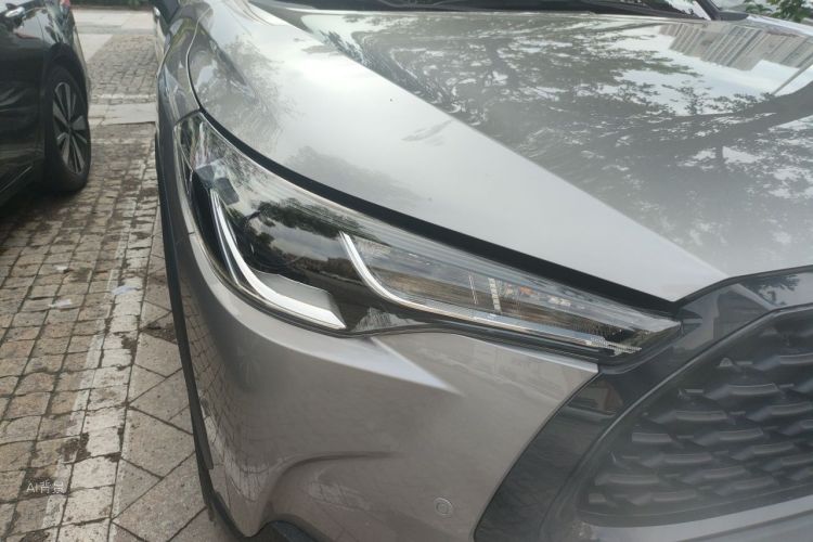 Toyota Corolla Cross 2024 car image #8