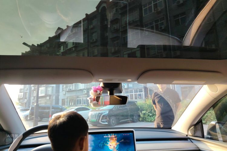 Tesla Model Y 2023 #20 Tesla Model Y 2023 car image #20