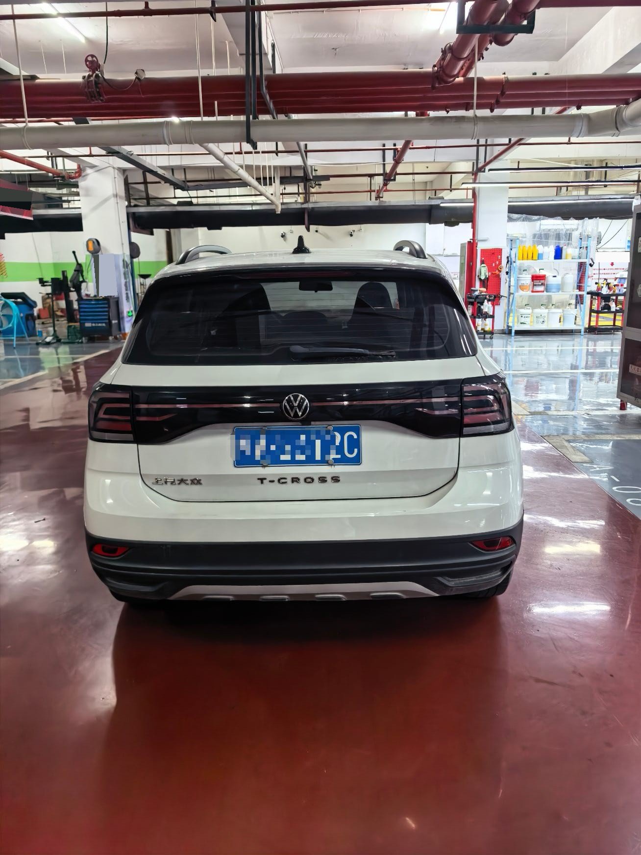 Volkswagen T-Cross 2023 car image #5