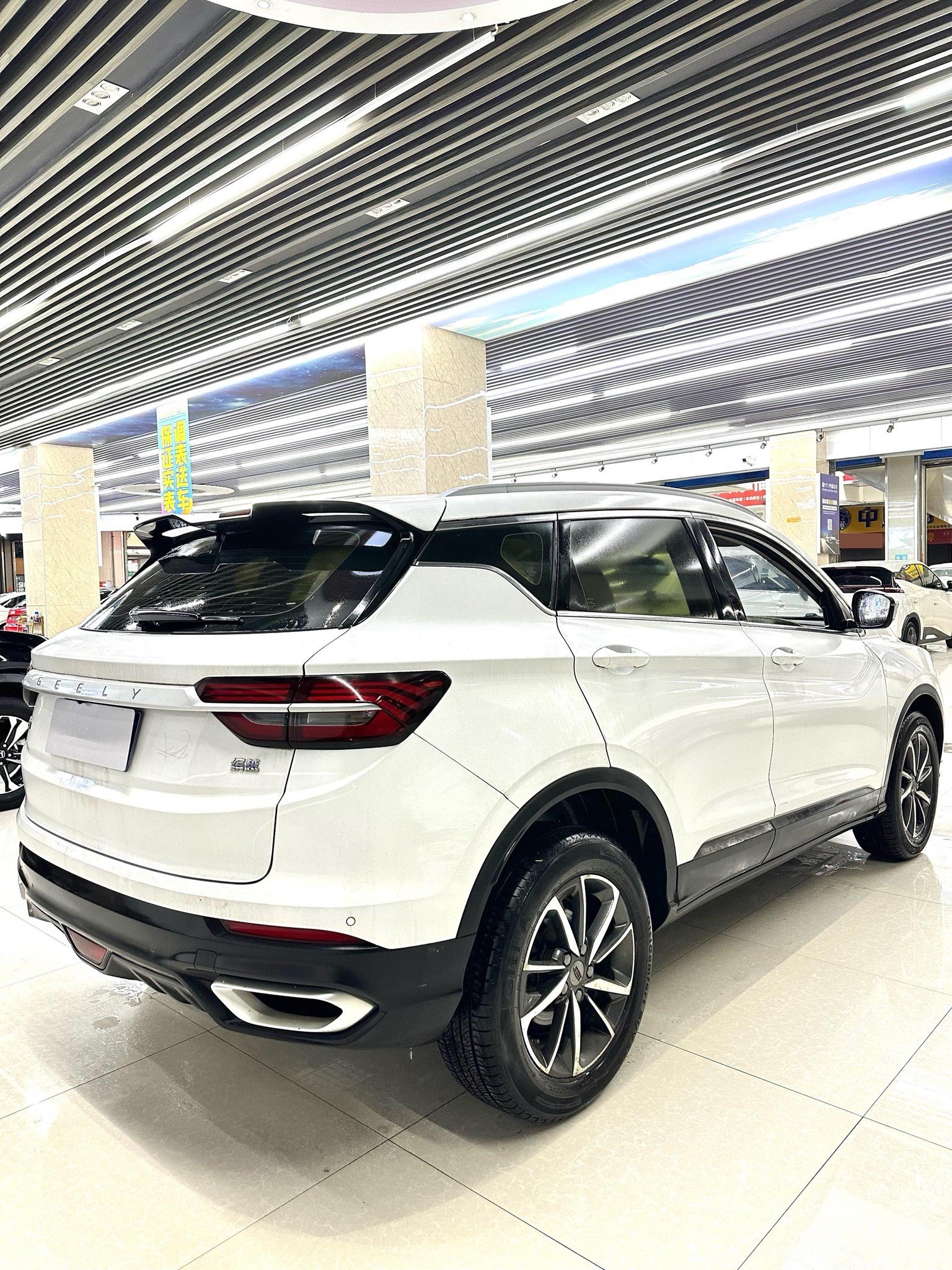 GEELY Coolray 2020 car image #6