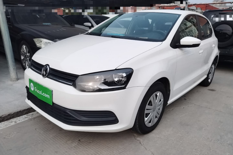 Volkswagen Polo 2018 car image #2