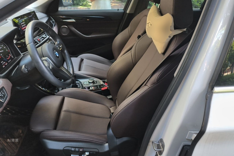 BMW X1 2023 car image #17