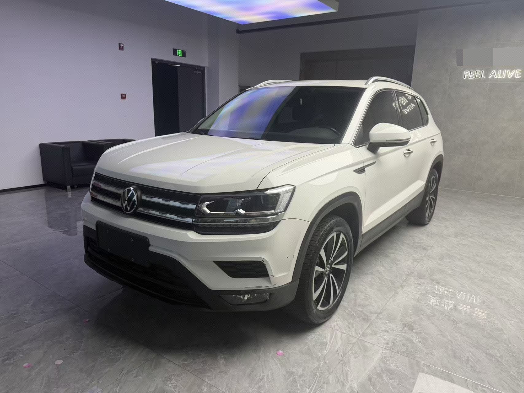 2021 immagine di auto 