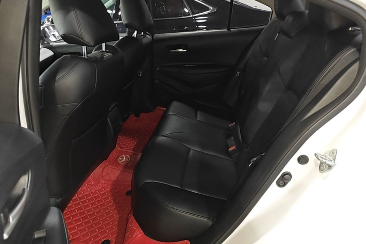 Toyota Corolla 2021 car image #17