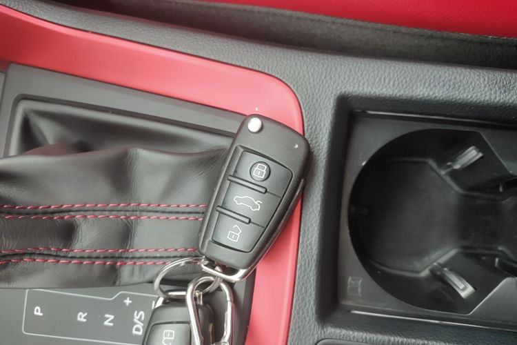 Audi Q3 2022 #9 Audi Q3 2022 car image #9