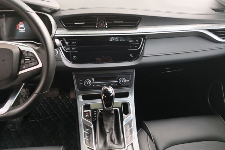 GEELY Emgrand 2020 car image #13
