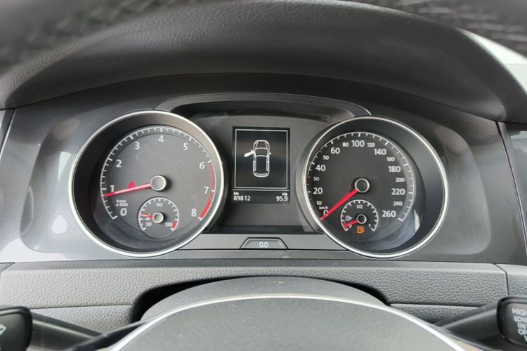 Volkswagen Golf 2017 #12 Volkswagen Golf 2017 car image #12
