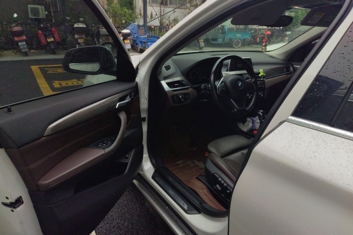 BMW X1 2018 car image #23