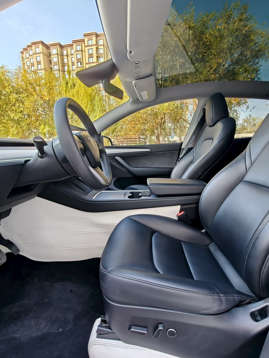 Tesla Model Y 2023 #6 Tesla Model Y 2023 immagine di auto #6