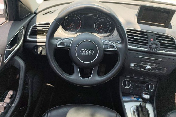 Audi Q3 2017 #12 Audi Q3 2017 car image #12