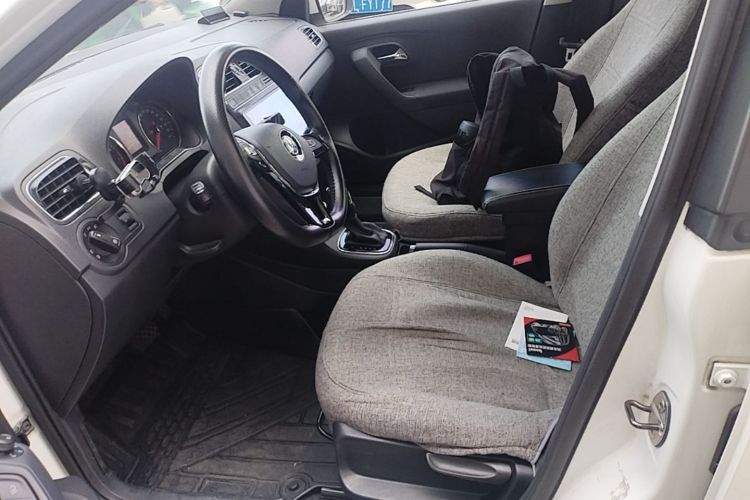 Volkswagen Polo 2018 #15 Volkswagen Polo 2018 car image #15