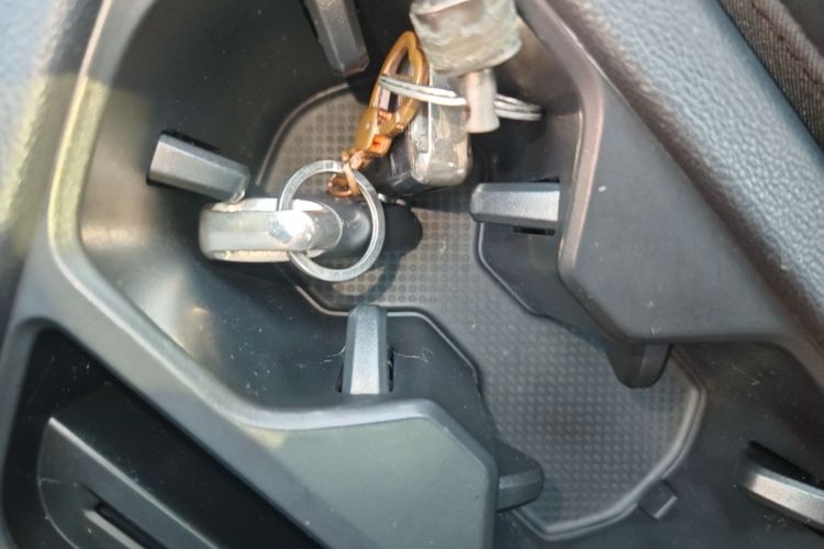 Volkswagen Tharu 2019 #9 Volkswagen Tharu 2019 car image #9